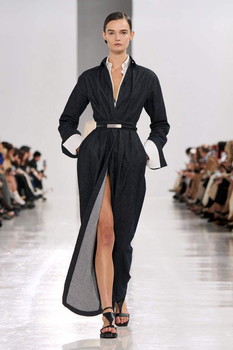 Max Mara lente zomer 2025 - Photo courtesy of Max Mara